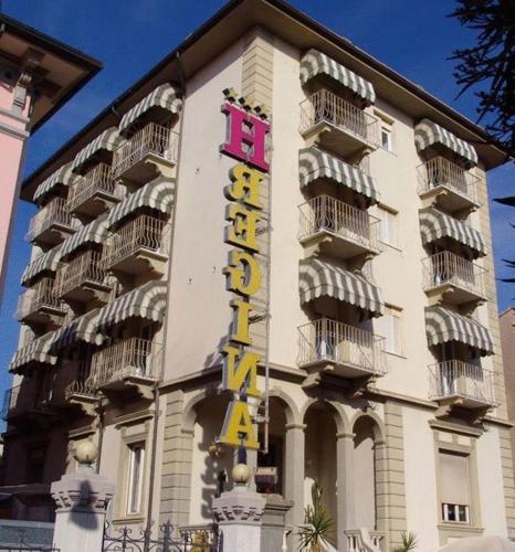 Regina Hotel 3*