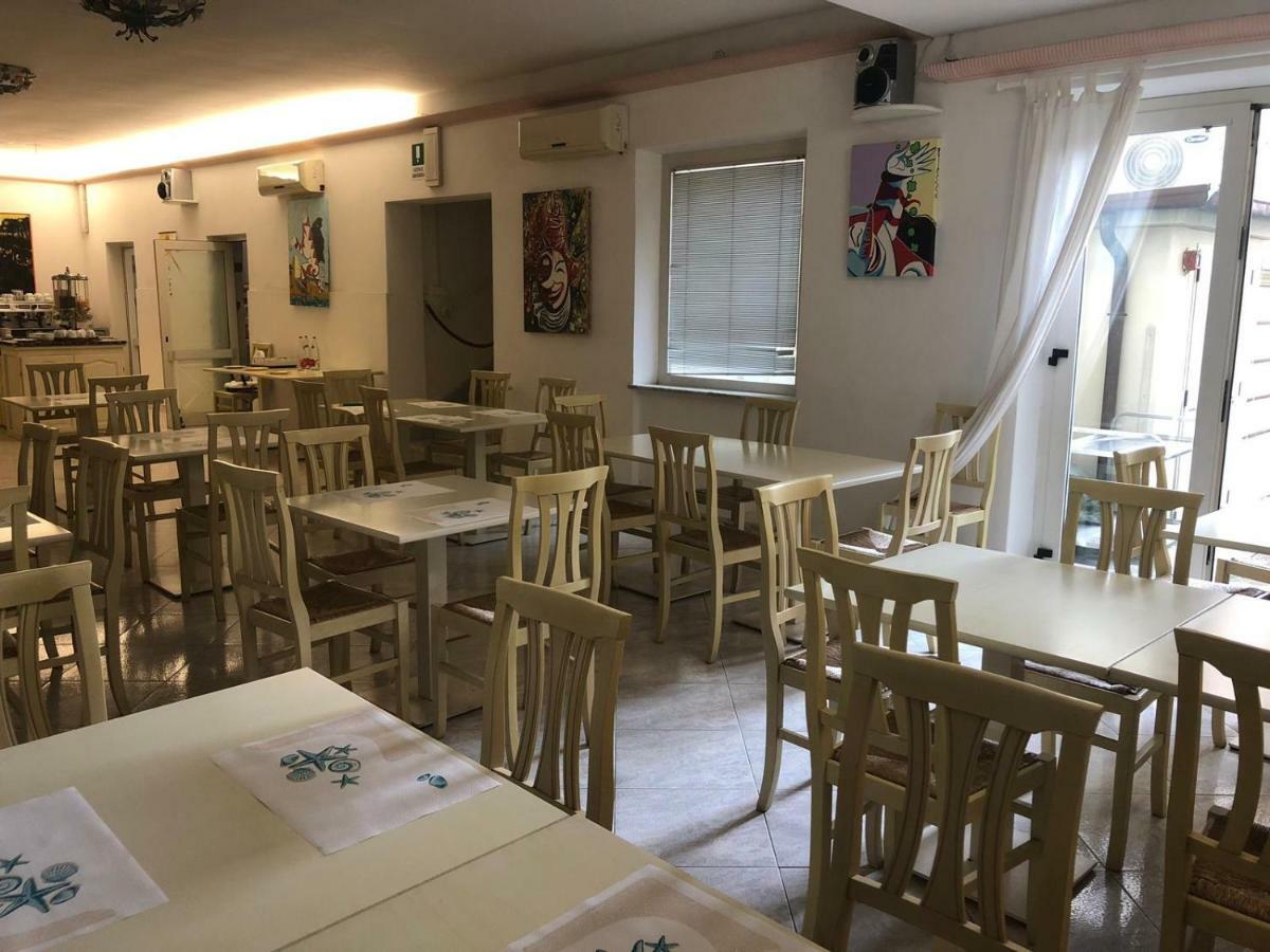 Hotel Regina 3*